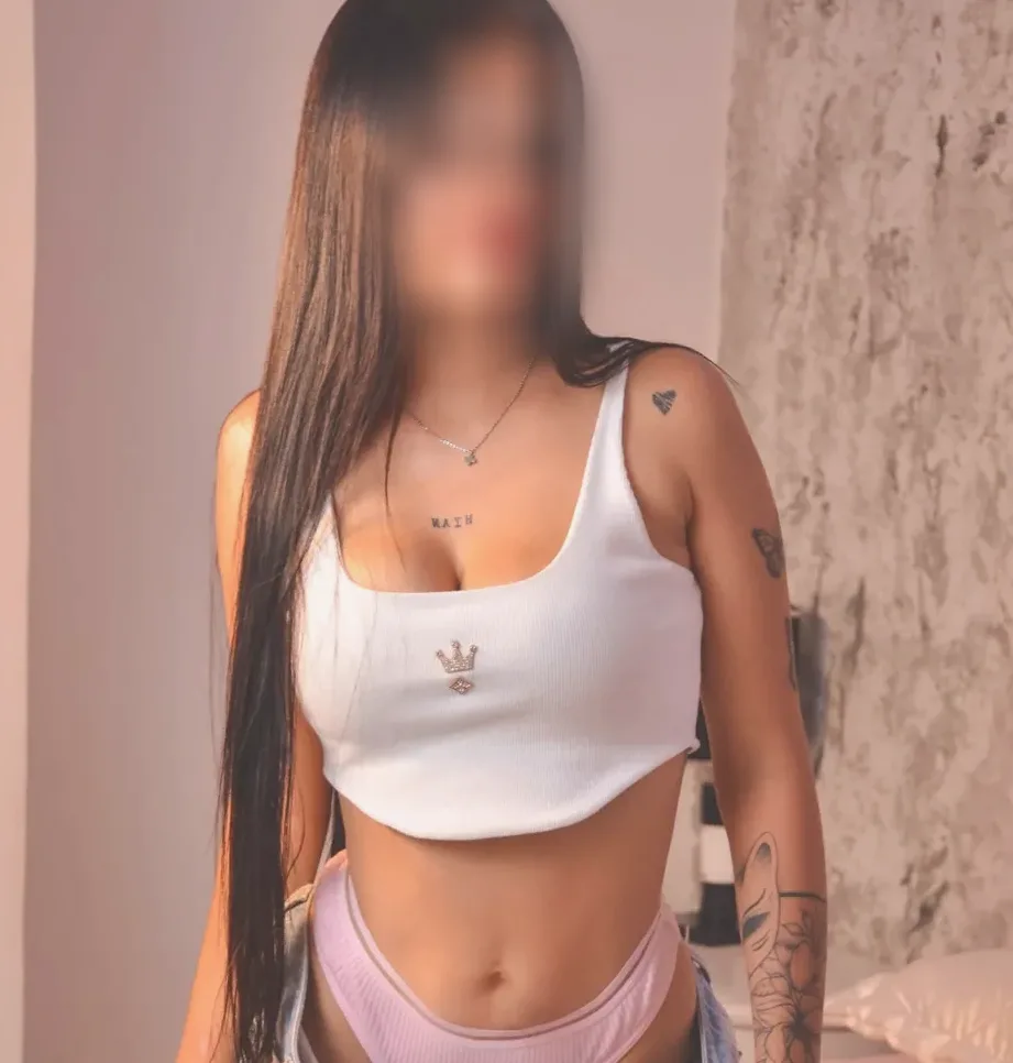 Fatima, 23