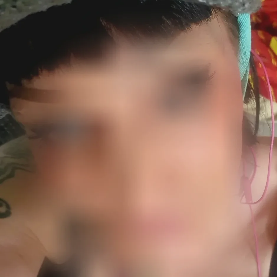 Leila, 36