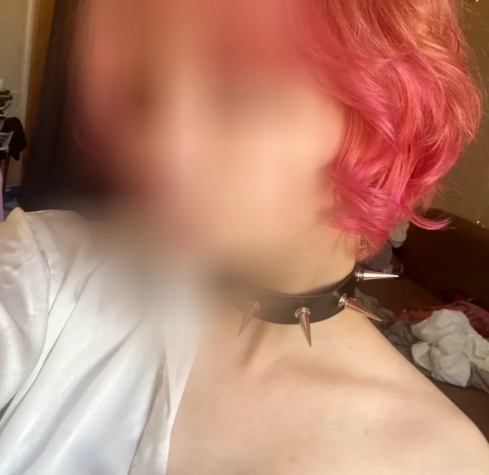 Sofia, 19