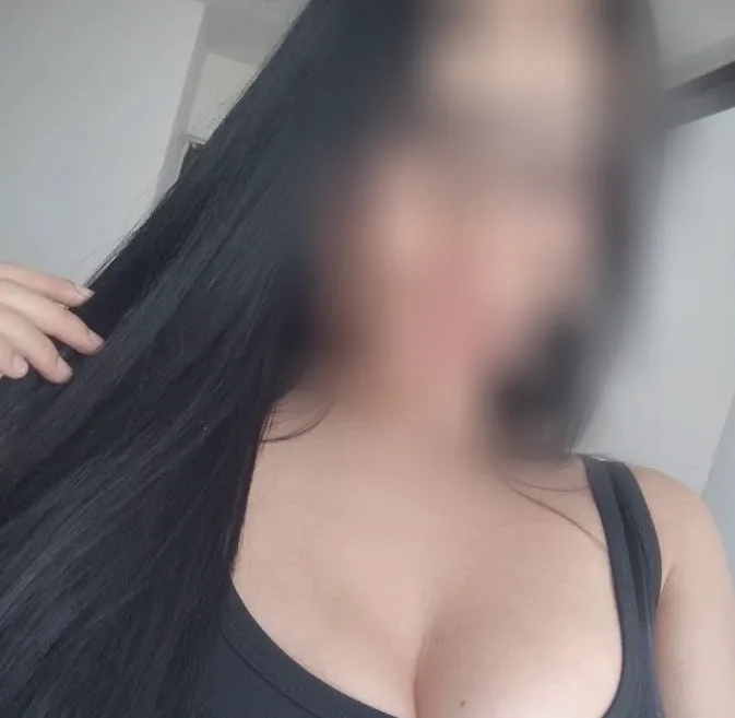 Zainab, 28